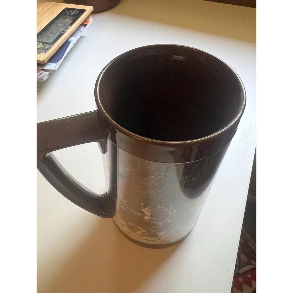 Set‎ of 2 Anheuser Busch Budweiser Thermo Serve Mugs.